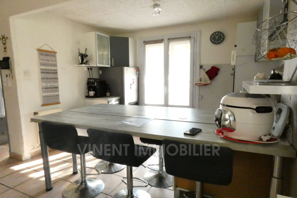 vente maison 5 Pièce(s) – 5 pièces – 3 chambres – NR voyageurs – 88.00 m²