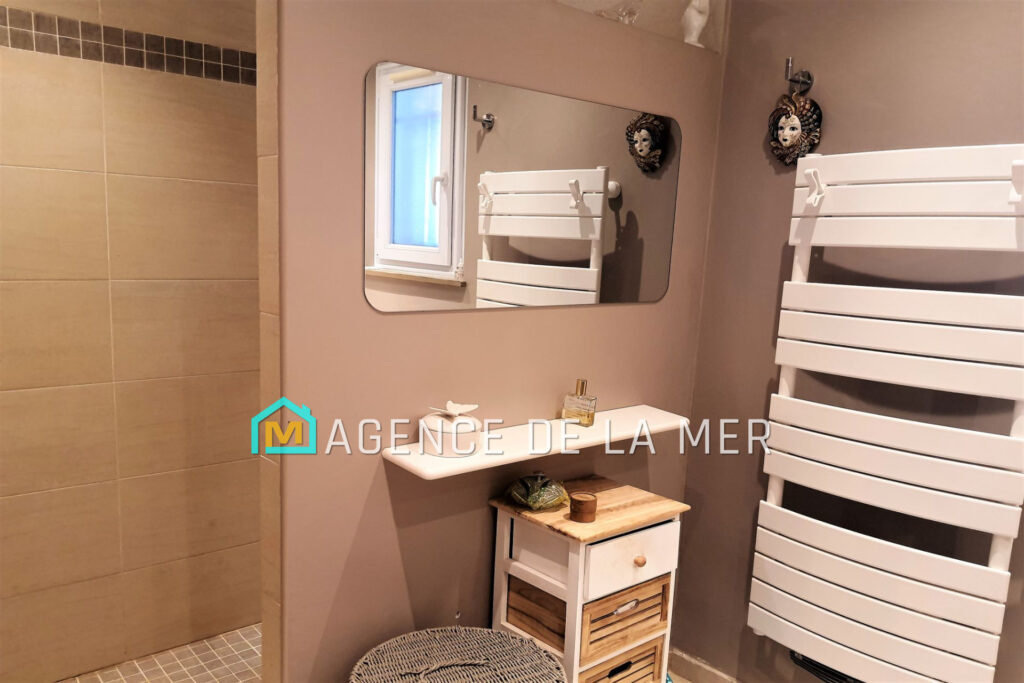 vente maison 4 Pièce(s) – 4 pièces – 3 chambres – 160.00 m²