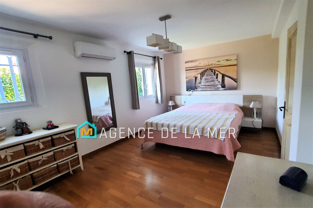 vente maison 4 Pièce(s) – 4 pièces – 3 chambres – 160.00 m²