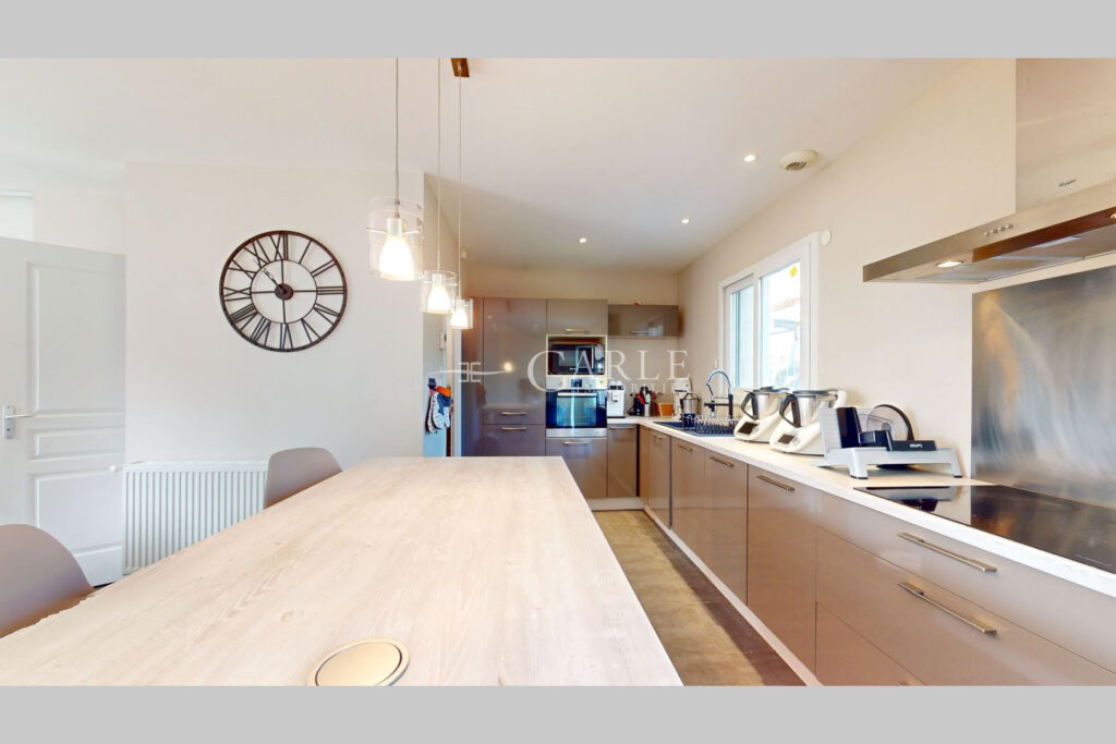 Maison familiale de 97 m² – 4 pièces – 3 chambres – 96.83 m²