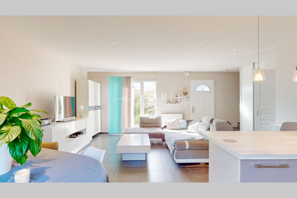 Maison familiale de 97 m² – 4 pièces – 3 chambres – 96.83 m²