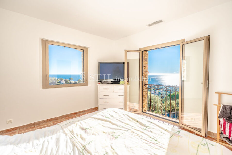 Maison à vendre à Sainte-maxime