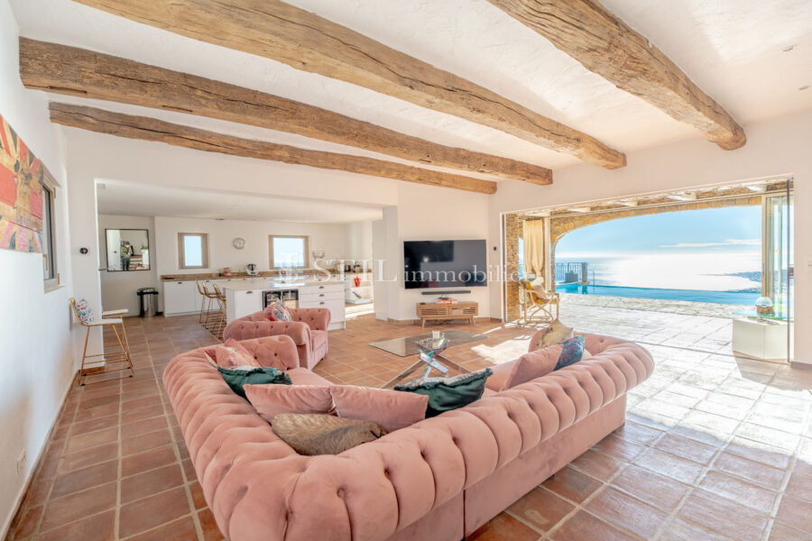 Maison à vendre à Sainte-maxime