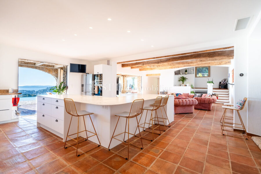 Maison à vendre à Sainte-maxime