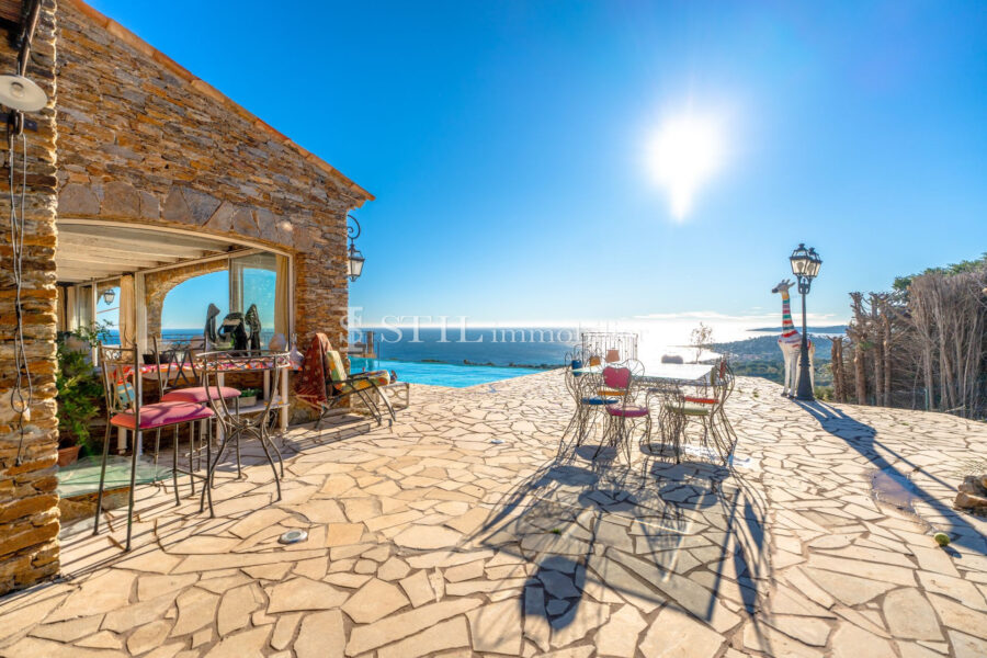 Maison à vendre à Sainte-maxime
