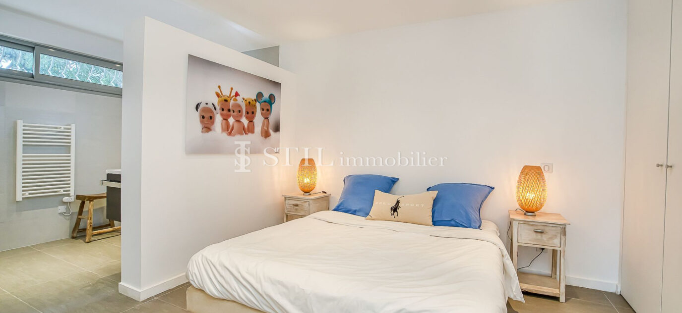 vente villa 7 Pièce(s) – 7 pièces – 6 chambres – NR voyageurs – 250.00 m²
