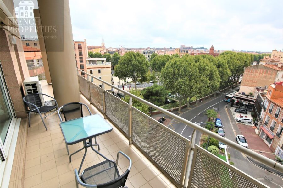 Appartement à vendre à Perpignan — Vue sur la ville — photo 1