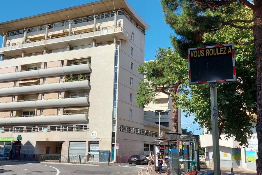 Appartement à vendre à Perpignan — Vue sur la ville — photo 2