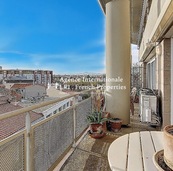 Appartement à vendre à Perpignan — Vue sur la ville — photo 9
