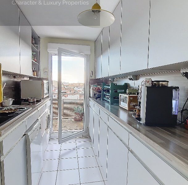 Appartement à vendre à Perpignan — Vue sur la ville — photo 6
