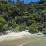 Splendide villa en bord de plage située à Paraty – 8 pièces – 6 chambres