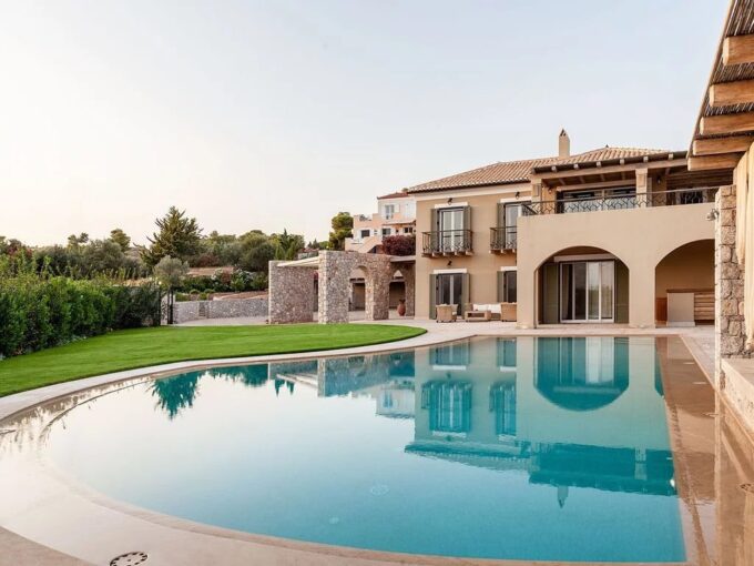 Splendide villa de luxe avec une vue imprenable sur la mer – 5 pièces – 4 chambres – 240 m²