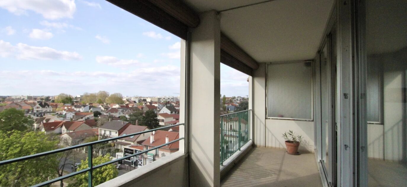 Appartement 97 m², terrasse magnifique vue sur Paris – 4 pièces – 3 chambres – 97 m²