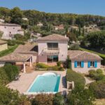 Belle villa dans une résidence calme et sécurisée entre Draguignan et Flayosc – 5 pièces – 4 chambres – NR voyageurs – 192 m²