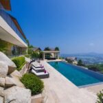 Très belle villa avec une vue panoramique imprenable sur locéan – 7 pièces – 5 chambres – 752 m²