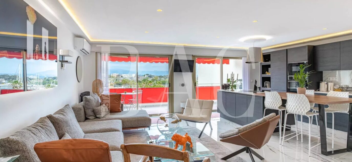 Antibes, appartement en parfait état et avec une jolie vue – 4 pièces – 3 chambres – 105 m²
