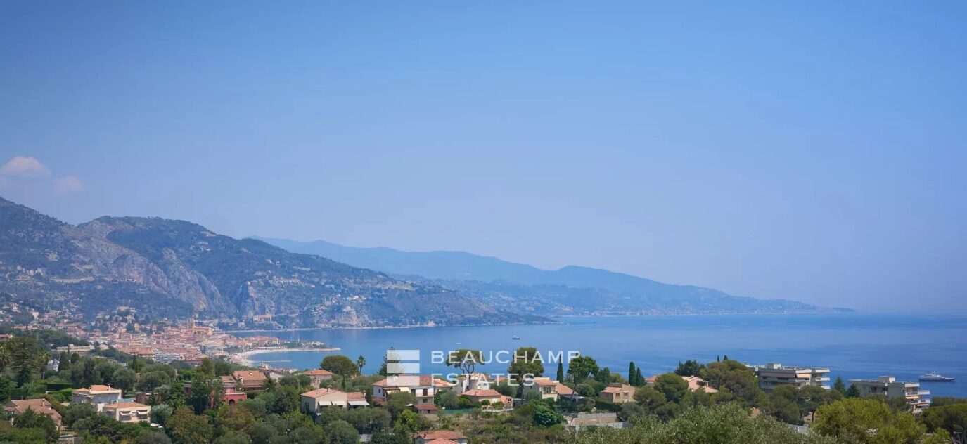 A 10 minutes de Monte-Carlo – Beaux Appartements avec vue mer panoramique – 6 pièces – 4 chambres – 8 voyageurs – 160 m²