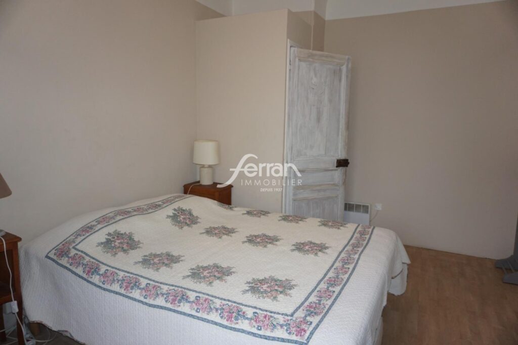 A vendre à Salernes appartement t3/4 avec terrasse – 4 pièces – 3 chambres – 63.00 m²