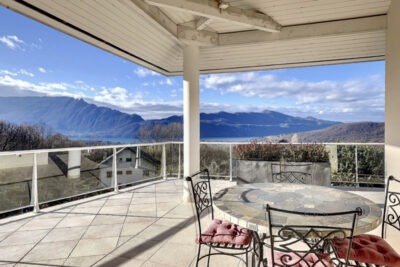 Pugny-Chatenod, maison de plain-pied vue lac – 5 pièces – 3 chambres – 190 m²