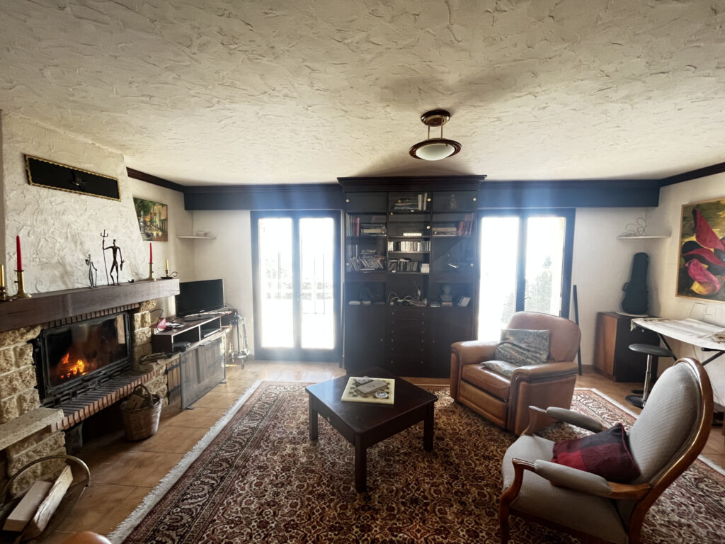 Villa individuelle avec vue panoramique mer – 6 pièces – 4 chambres – 200 m²