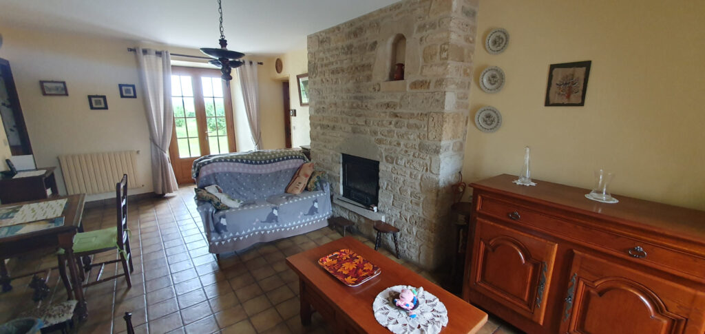 BELLE FERME FORTIFIEE  VUE SUR LES MARAIS – 7 pièces – 4 chambres – 207 m²