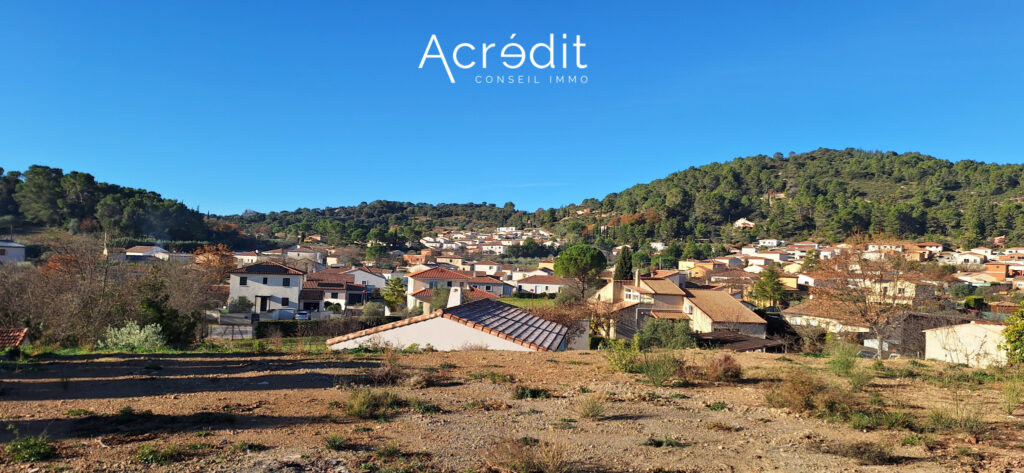 Terrain viabilisé avec vue dégagée à Clermont l’Hérault – 776 m²