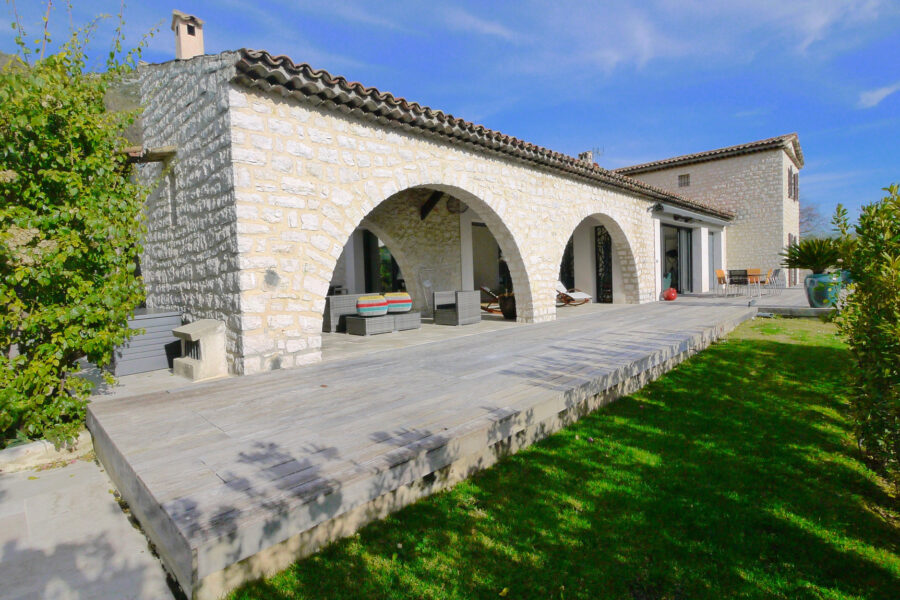 Maison à vendre à Saint-jeannet