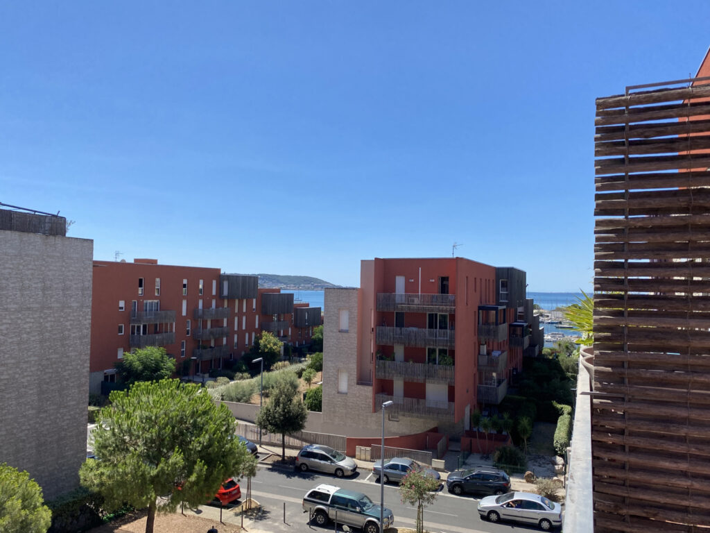 APPARTEMENT T2 AVEC GARAGE – 2 pièces – 1 chambre – 45.8 m²