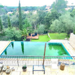 Villa individuelle avec piscine à débordement – 7 pièces – 5 chambres – 146 m²