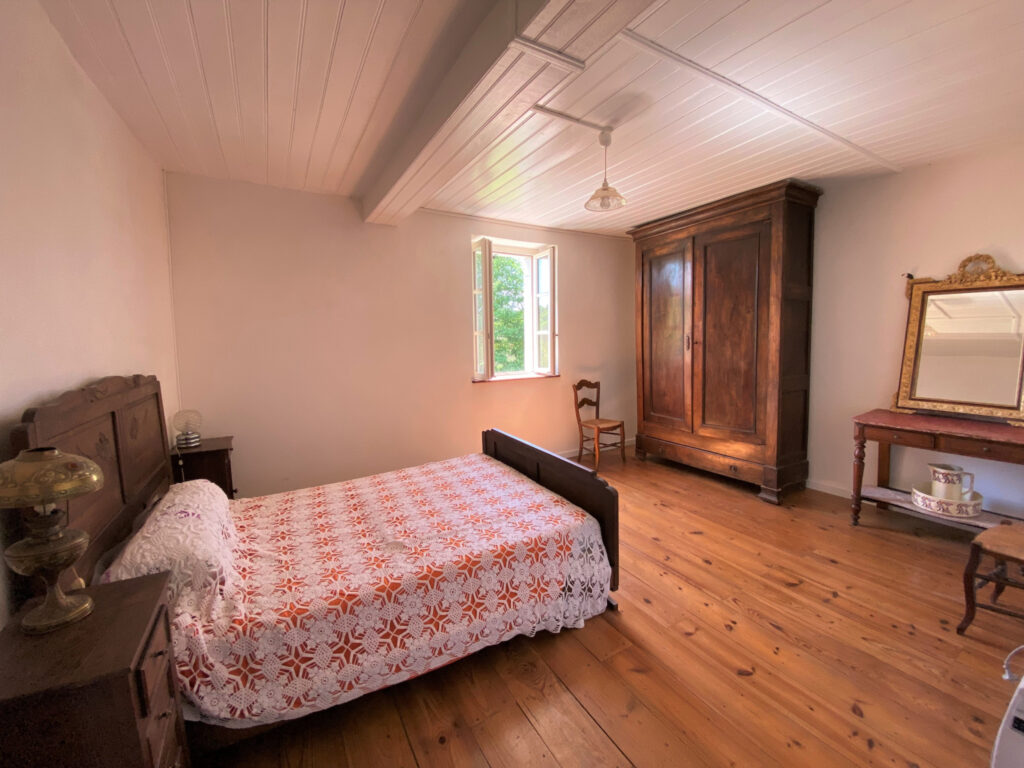 Propriété 11 Hectares Vue Pyrénées – 7 pièces – 5 chambres – 170 m²