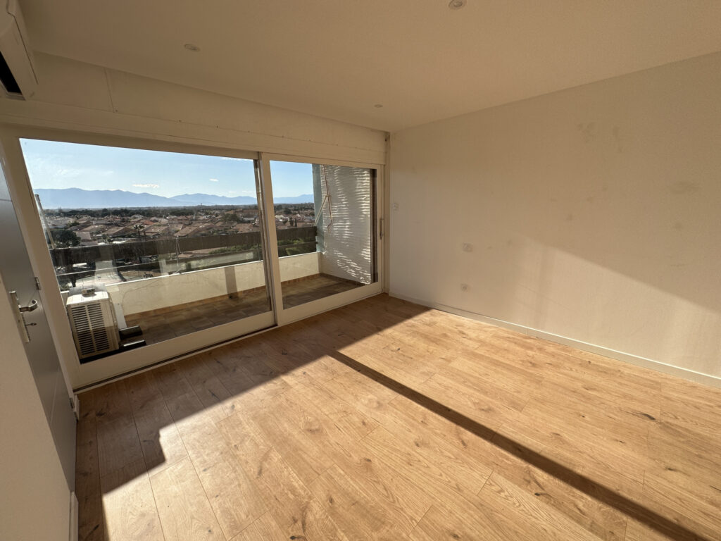 Saint-Cyprien plage – Appartement T4 69m2 avec accès direct  – 4 pièces – 3 chambres – 69 m²