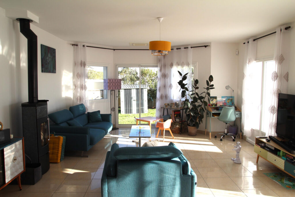 Maison Contemporaine 197 m2 – Haut de Idron – 7 pièces – 4 chambres – 197 m²