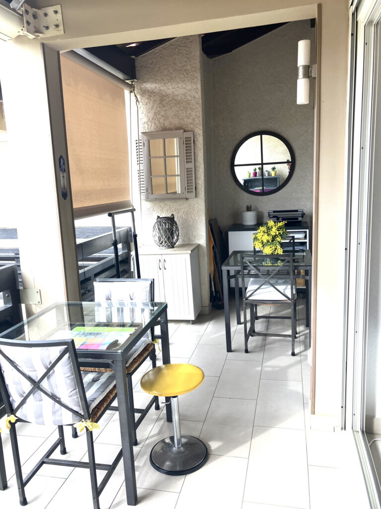 T2 cabine avec ascenceur vue mer et jardin Baie des Iles  – 3 pièces – 1 chambre – 43 m²