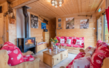 Spacieux chalet meublé au coeur des Alpes – 16 pièces – 14 chambres – 334 m²
