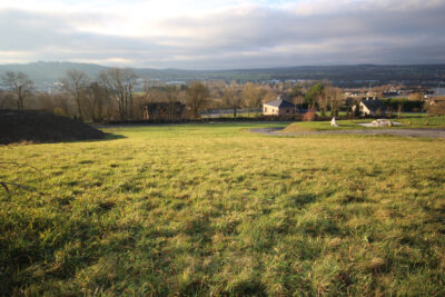 GIVET terrain à bâtir 2000 m2 viabilisé situé dans un quarti – NR pièces – NR chambres