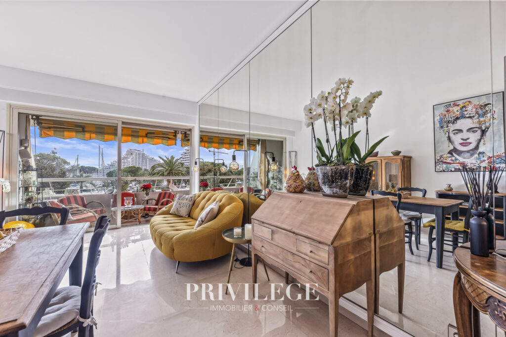 Appartement T3 – Marina Baie des Anges  – 3 pièces – 2 chambres – 56.6 m²