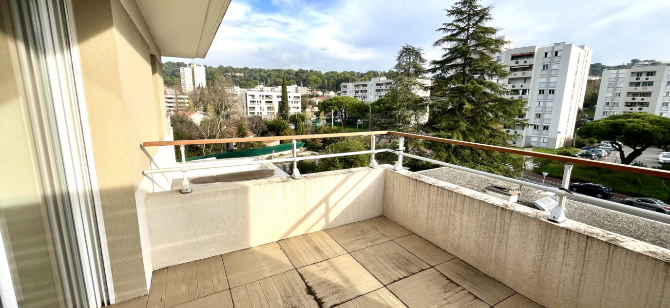 3/4P TOIT TERRASSE VUE PANORAMIQUE – 3 pièces – 2 chambres – 72.8 m²