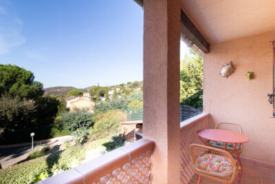 Maison 4 chambres – Piscine -Jardin – Dépendance  – 4 pièces – 4 chambres – 105 m²