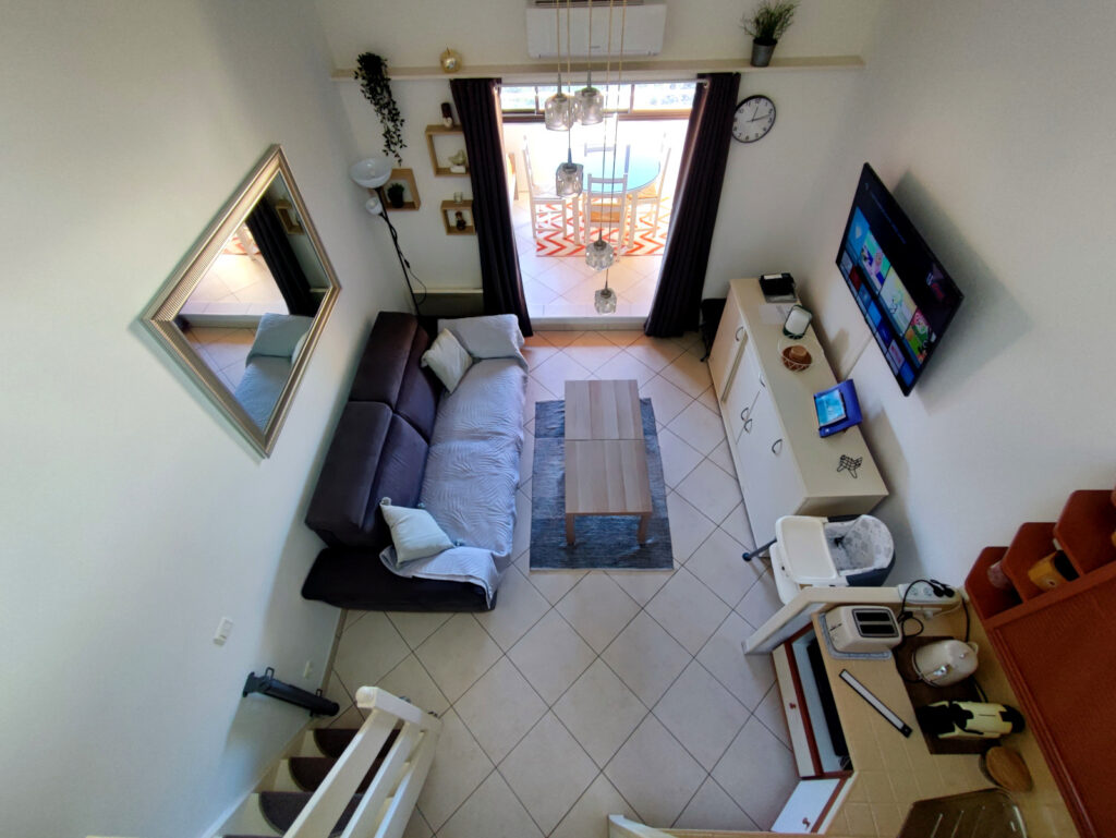 Appartement T3 – DUPLEX- meublé !  pleine vue mer + parking  – 3 pièces – 2 chambres – 40 m²