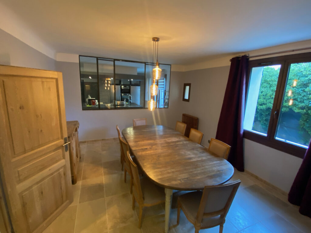 Magnifique propriété provençale entre Vaison la Romaine et B – 13 pièces – 6 chambres – 393 m²