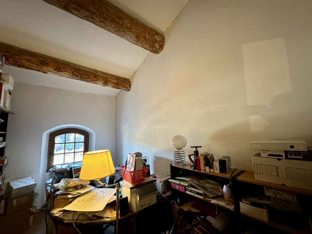 Grande maison de village avec accès à la rivière – 8 pièces – 3 chambres – 168 m²