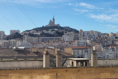 13002 MARSEILLE Vieux-Port / Panier Grand appartement à ache – 3 pièces – 2 chambres – 75 m²