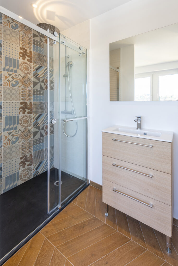 Superbe appartement T3 de 76m2 traversant, entièrement rénov – 3 pièces – 2 chambres – 76.03 m²