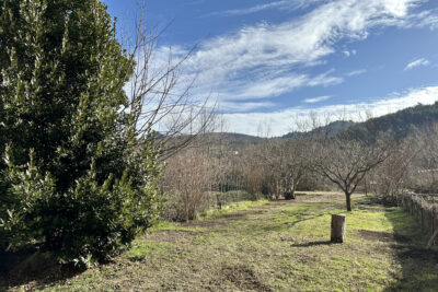 Grande maison de village avec accès à la rivière – 8 pièces – 3 chambres – 168 m²