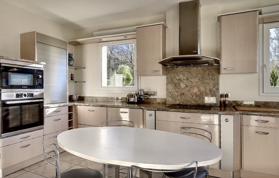 Maison à vendre à Pugny-chatenod