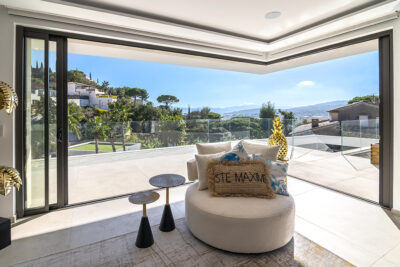 SUPERBE Villa contemporaine de 280m2 – 6 pièces – 4 chambres – 280 m²