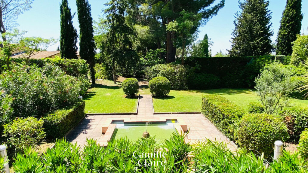 Dernier étage, Appartement T4 avec grande terrasse dans pet – 4 pièces – 3 chambres – 85 m²