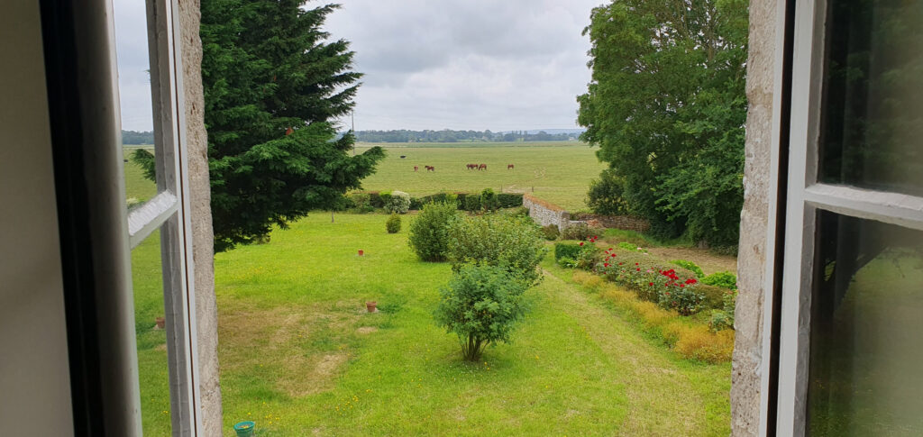 BELLE FERME FORTIFIEE  VUE SUR LES MARAIS – 7 pièces – 4 chambres – 207 m²