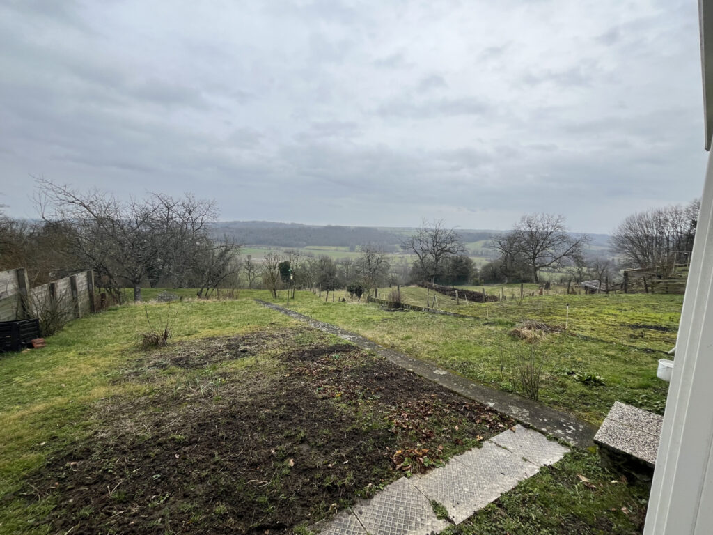 Vue imprenable maison de 140 m2 habitables – Terrain 772 m2  – 5 pièces – 3 chambres – 143 m²