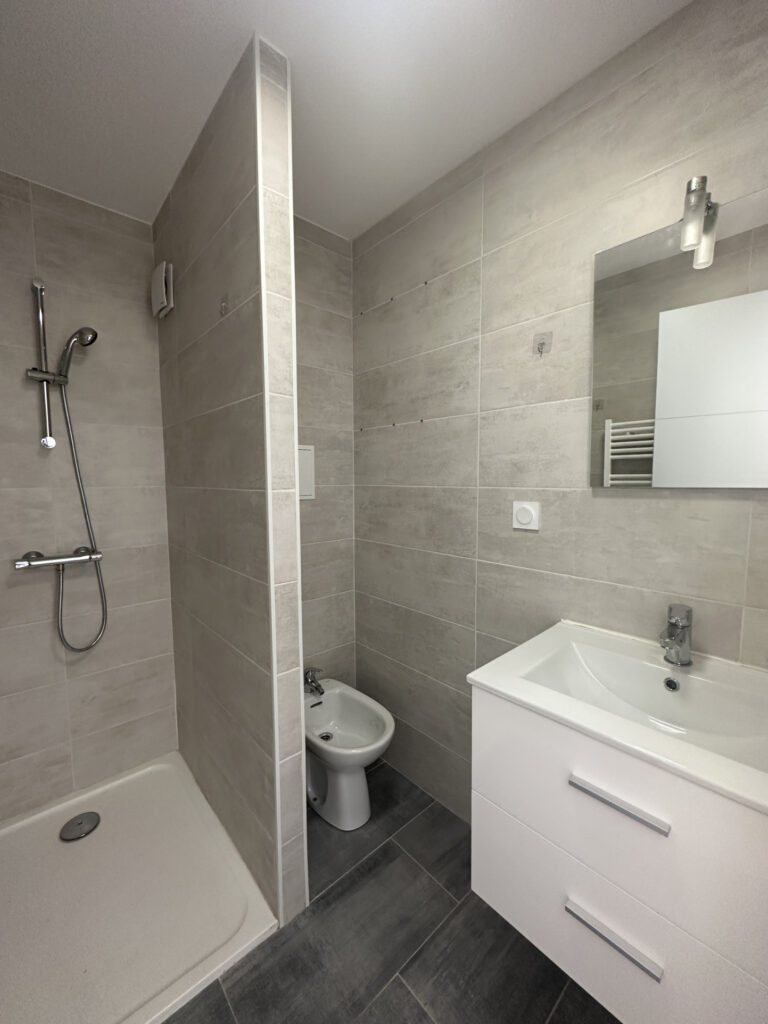 Saint-Cyprien plage – Appartement T4 69m2 avec accès direct  – 4 pièces – 3 chambres – 69 m²